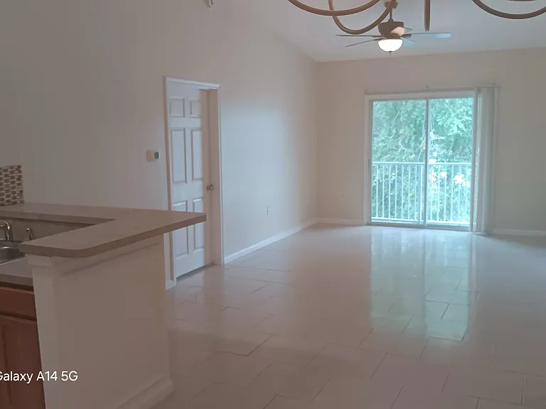 5200 Playpen Dr #14 — Photo 10