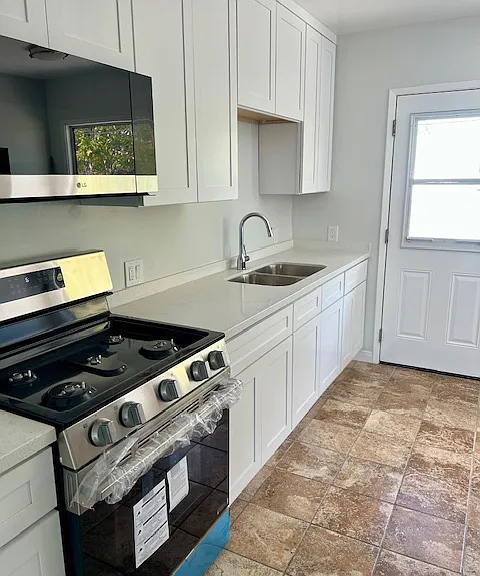 3834 Westwood Blvd #3836-1/2 — Photo 11