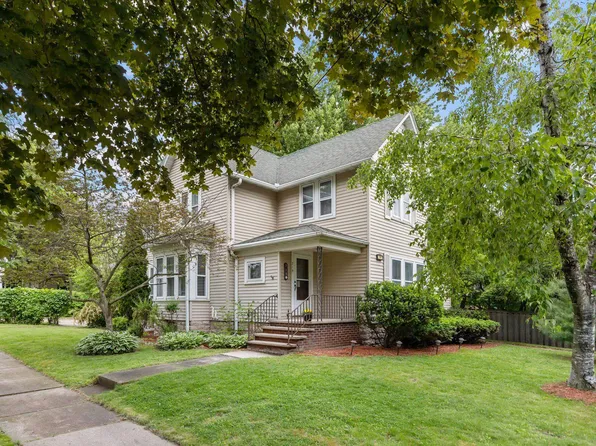 719 S State St, Appleton, WI 54911