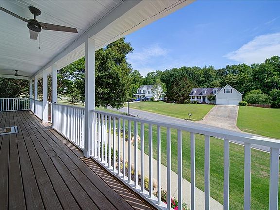 4th image of 8160 Castleberry Farms Dr