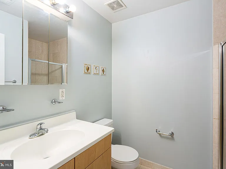 2 Leverington Ave #38 — Photo 19