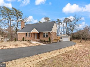 9003 Lennings Ln, Rosedale, MD 21237