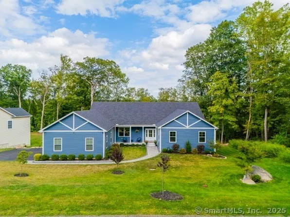 10 Denver Terrace, Danbury, CT 06811