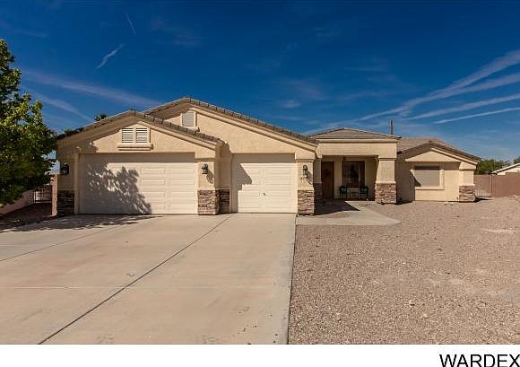 1st image of 2585 Tanglewood Ln