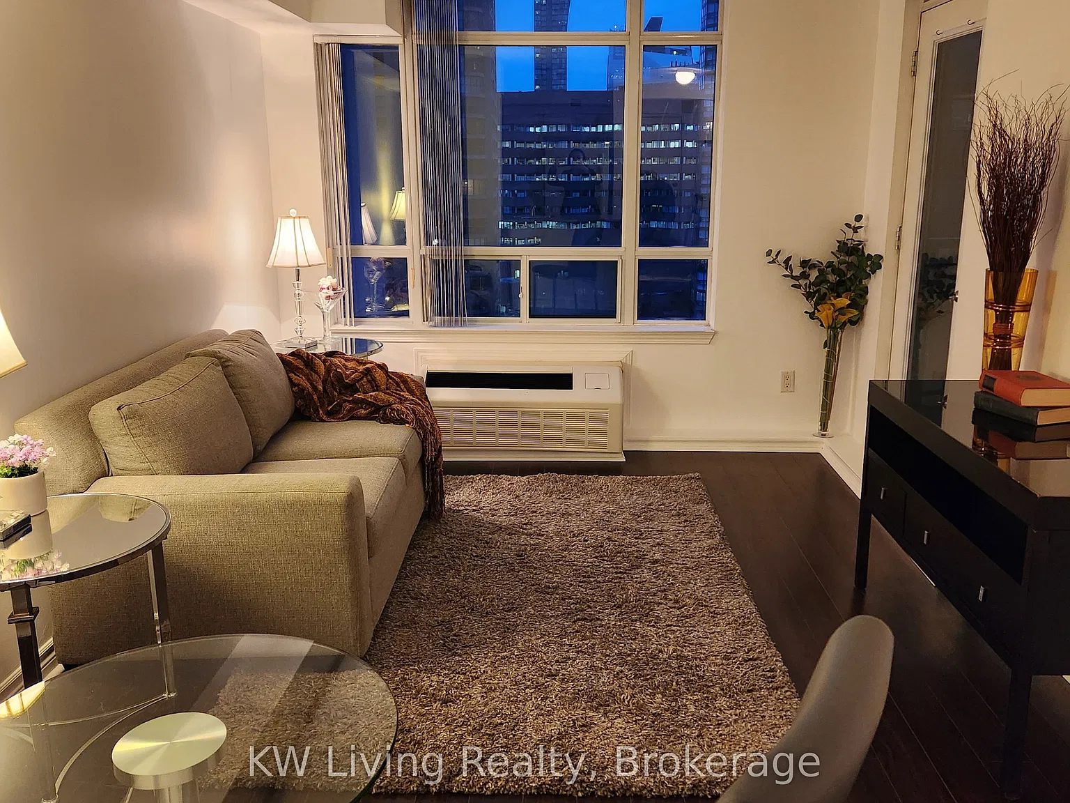 1 bed, $2,450 — Photo 4