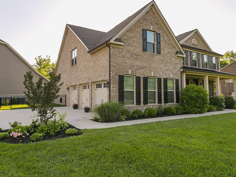 1st image of 2002 Canyon Echo Dr