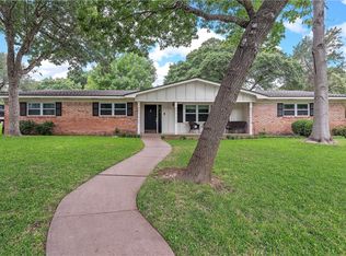 408 Elmwood Rd, Woodway, TX 76712
