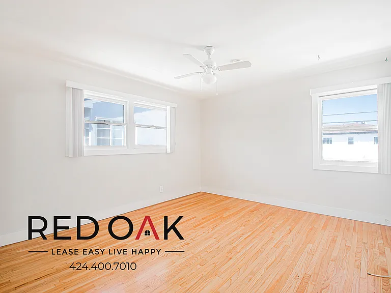 1148 S Sherbourne Dr #5 — Photo 15