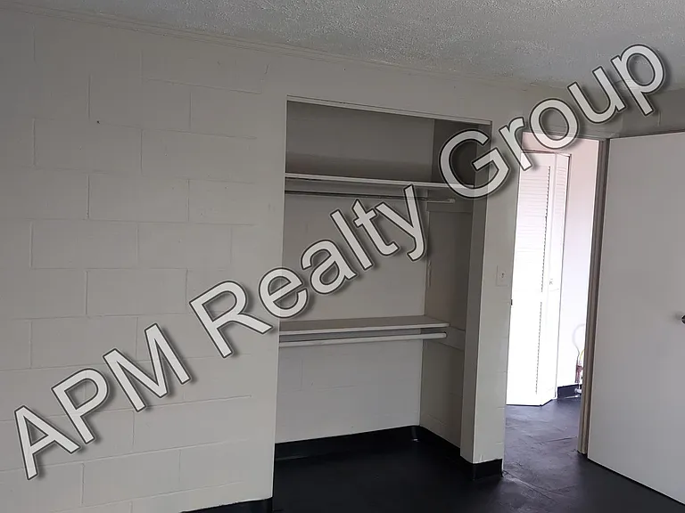 3048A Howell Ct — Photo 5