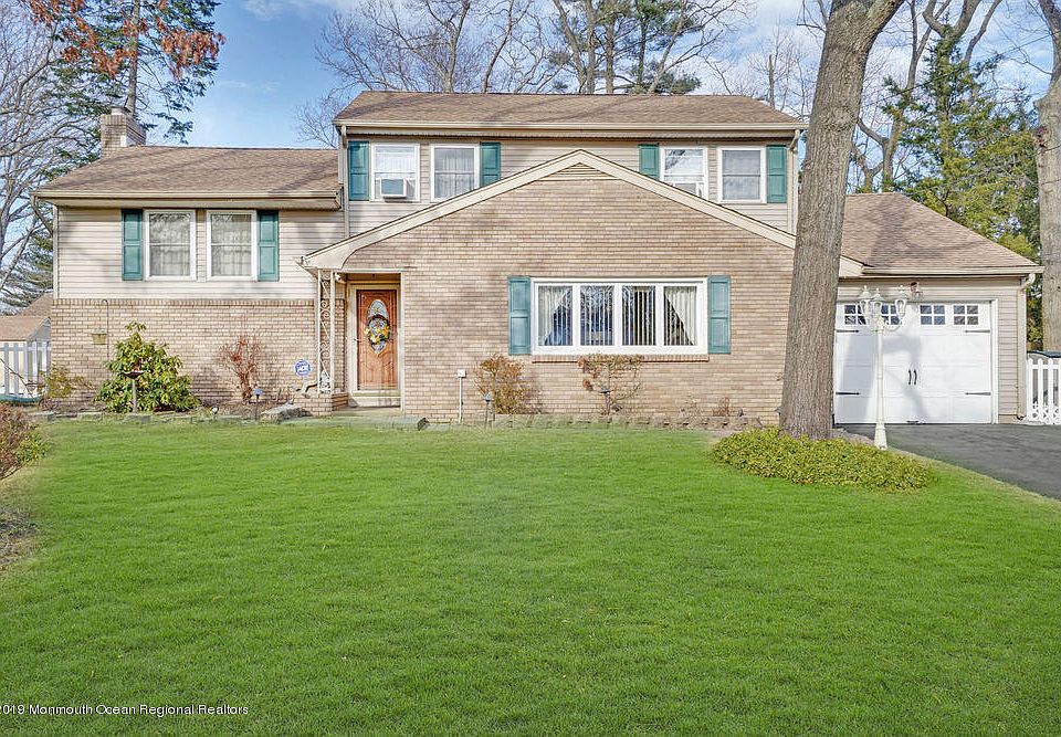 1st image of 10 Morningside Dr