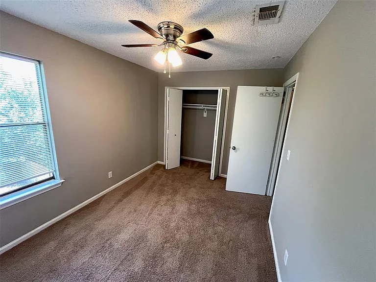 112 Hillside Cv #A — Photo 3