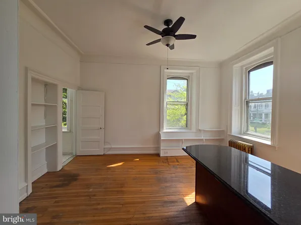 348 Green Ln #2F, Philadelphia, PA 19128