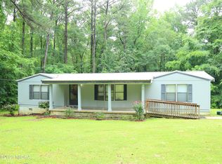 2560 Bonner Gilbert Rd, Lizella, GA 31052