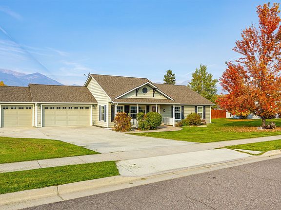 2nd image of 293 Willow Way