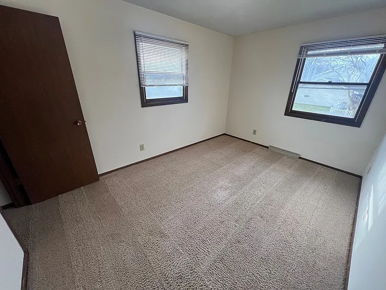 5228 Trafalger Pl — Photo 20