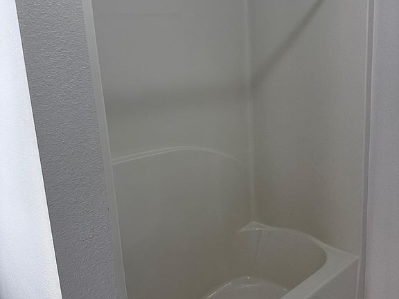 5th image of 1442 SW Santiago Ave