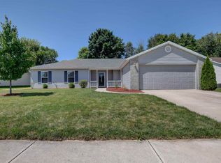 210 Glory Ave, Kendallville, IN 46755