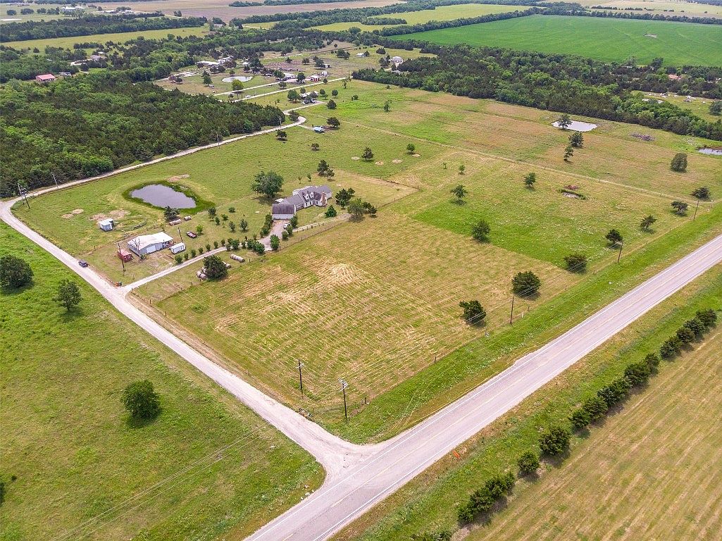 237 Private Road 4521, Wolfe City, TX 75496 Zillow