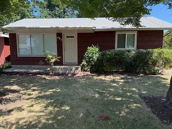 2nd image of 333 57th St