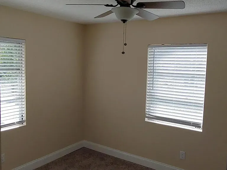 4402 Old Road 37 — Photo 9