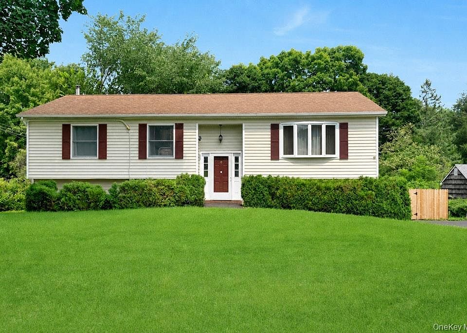 1st image of 2 Shirley Drive