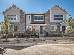 27452 E 1st Ave, Aurora, CO 80018