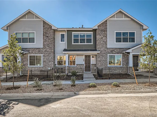 27452 E 1st Avenue, Aurora, CO 80018