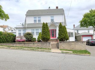 426 Farmington Ave, Cranston, RI 02920