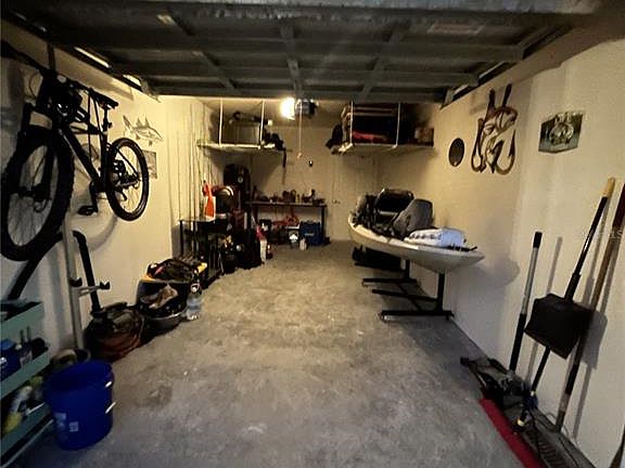 4th image of 5111 ROYAL PALMS WAY #202