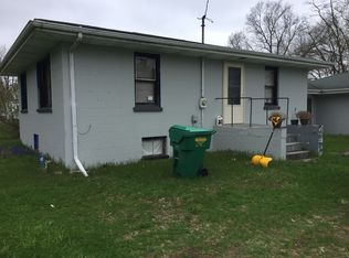 17664 S River Rd, Three Rivers, MI 49093