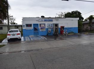 2203 Avenue E, Fort Pierce, FL 34950