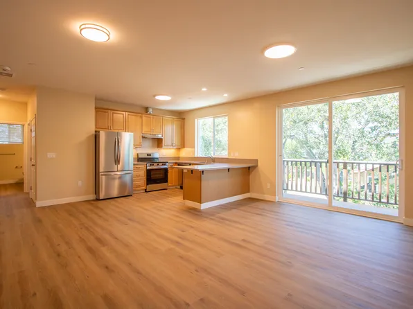 432 Capitola Road Ext #7, Santa Cruz, CA 95062