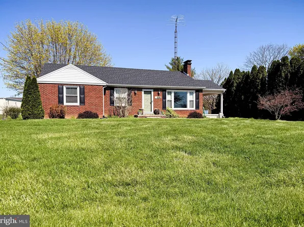 5083 Marion Main St, Chambersburg, PA 17202