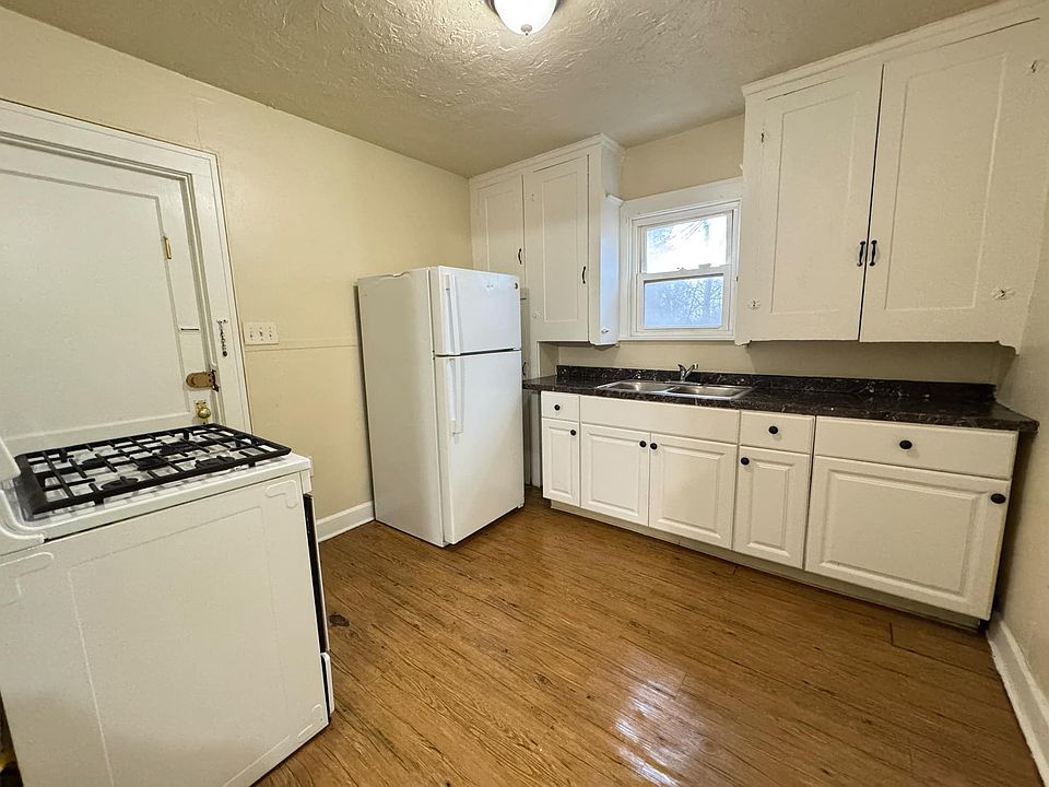 1st image of 10315 Eliot Ave #B