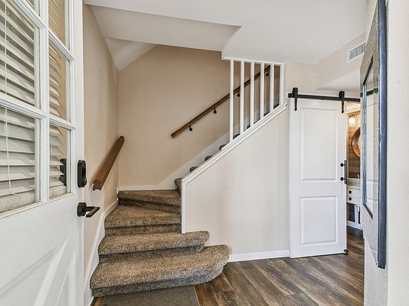 5th image of 6916 Lake Place Ct #6916