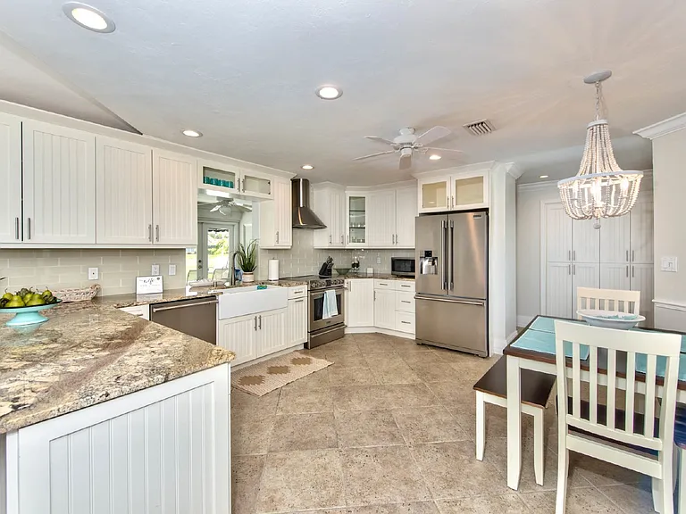 1614 Forest Lakes Blvd — Photo 4