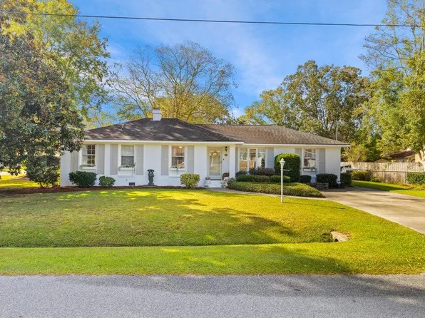 2729 Hunt St, Charleston, SC 29414