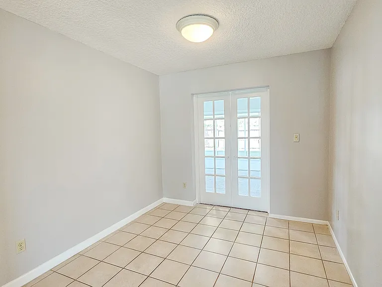 12112 Rotuma St — Photo 11