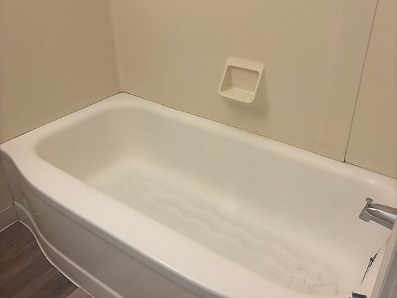 5th image of 31 N Main St #3