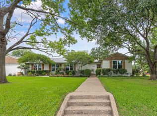 3600 Manderly Pl, Fort Worth, TX 76109