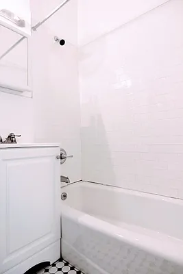 Rented by GPA Realty | media 8