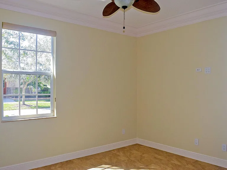 10160 SW Canossa Way — Photo 33