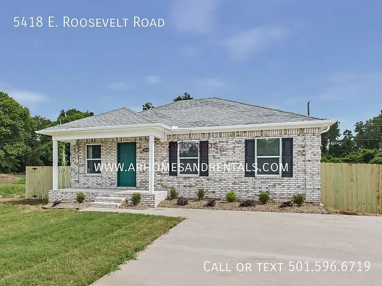 5418 E Roosevelt Rd — Photo 1