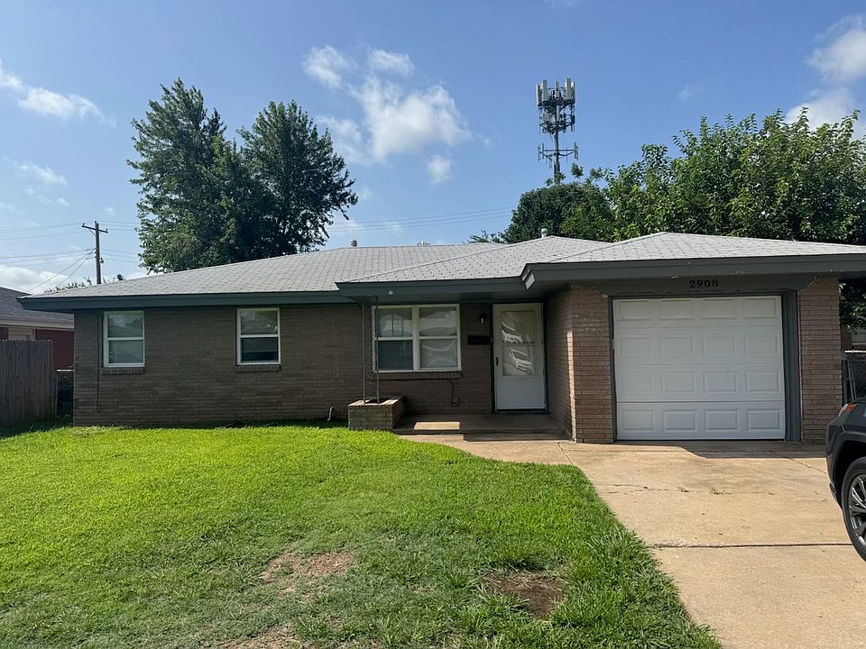1st image of 2908 SW 65th Pl