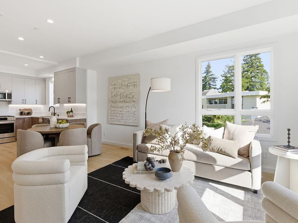 1st image of 1433 Floribunda Ave #8