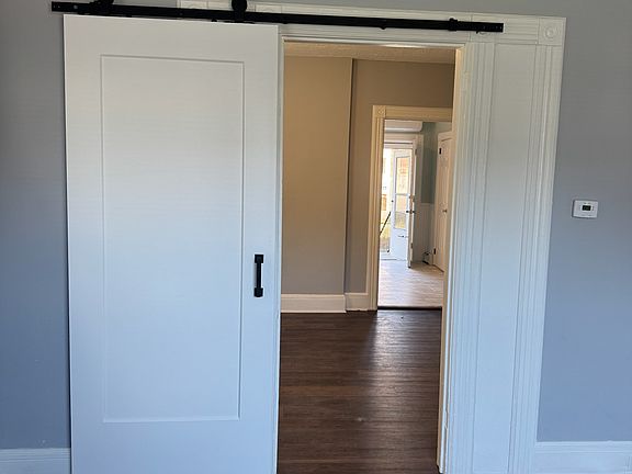 Barn door to close off front room, if desired