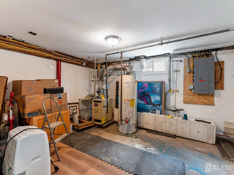 22 Foley Ave — Photo 29
