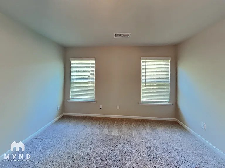 5091 Lower Elm St — Photo 6