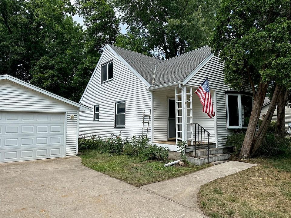 10700 Lincoln St, Chisago City, MN 55013 Zillow