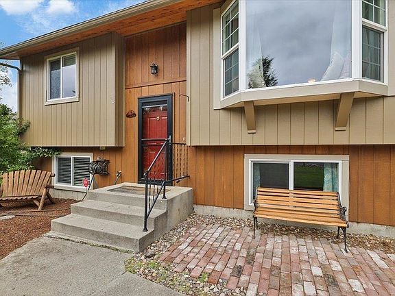 3rd image of 1207 N Margaret Ave